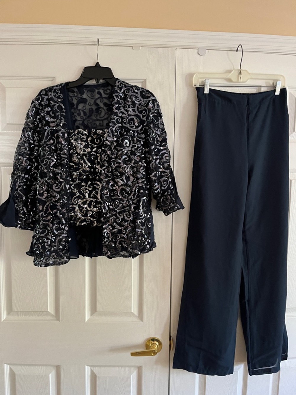 NWT Navy Sequin Embellished Jacket and camisole with Wide-Leg Navy Pants